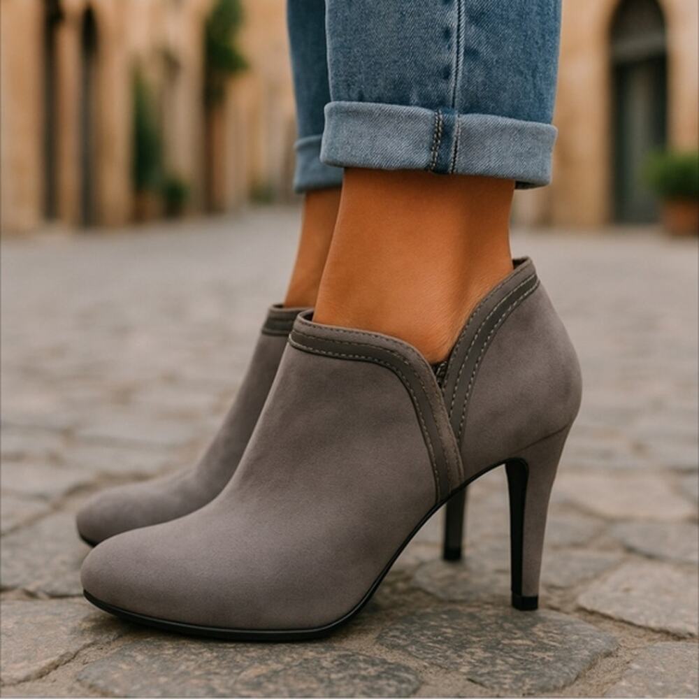 Dexflex Comfort Gray Heel Ankle Booties Size 7